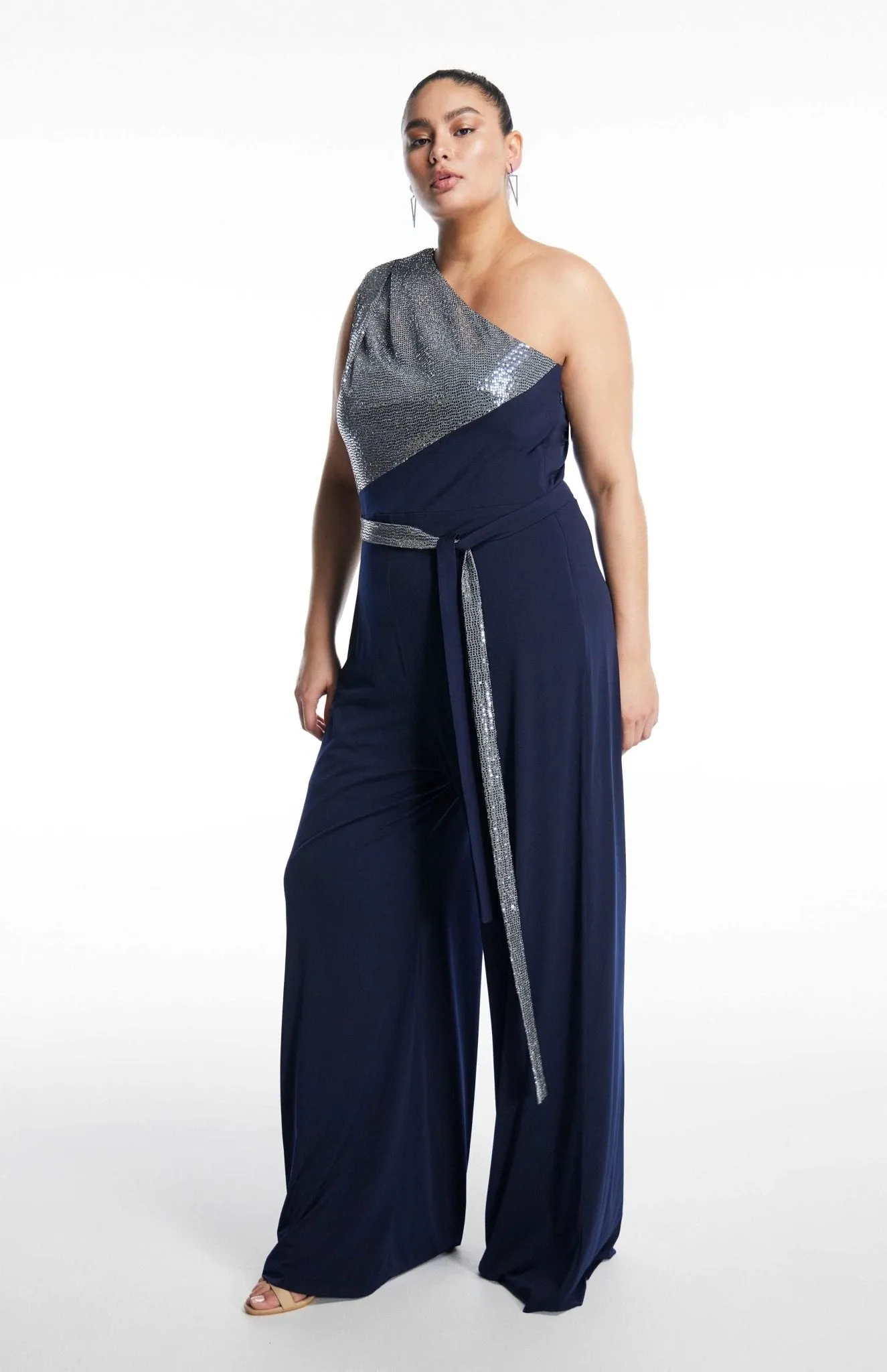 Helinida | Showstopping Silhouette: Evening Curve Jumpsuit
