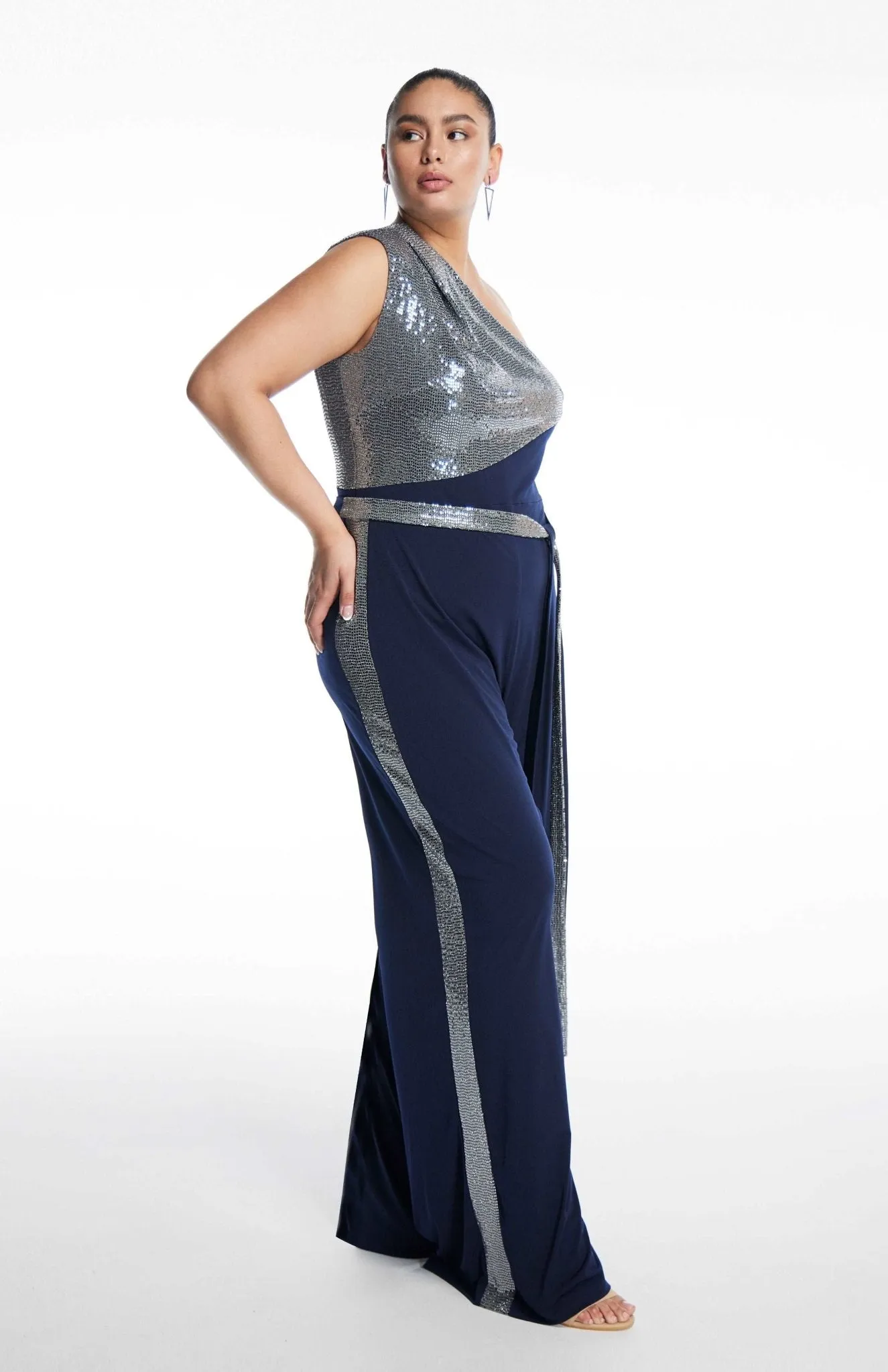 Helinida | Showstopping Silhouette: Evening Curve Jumpsuit