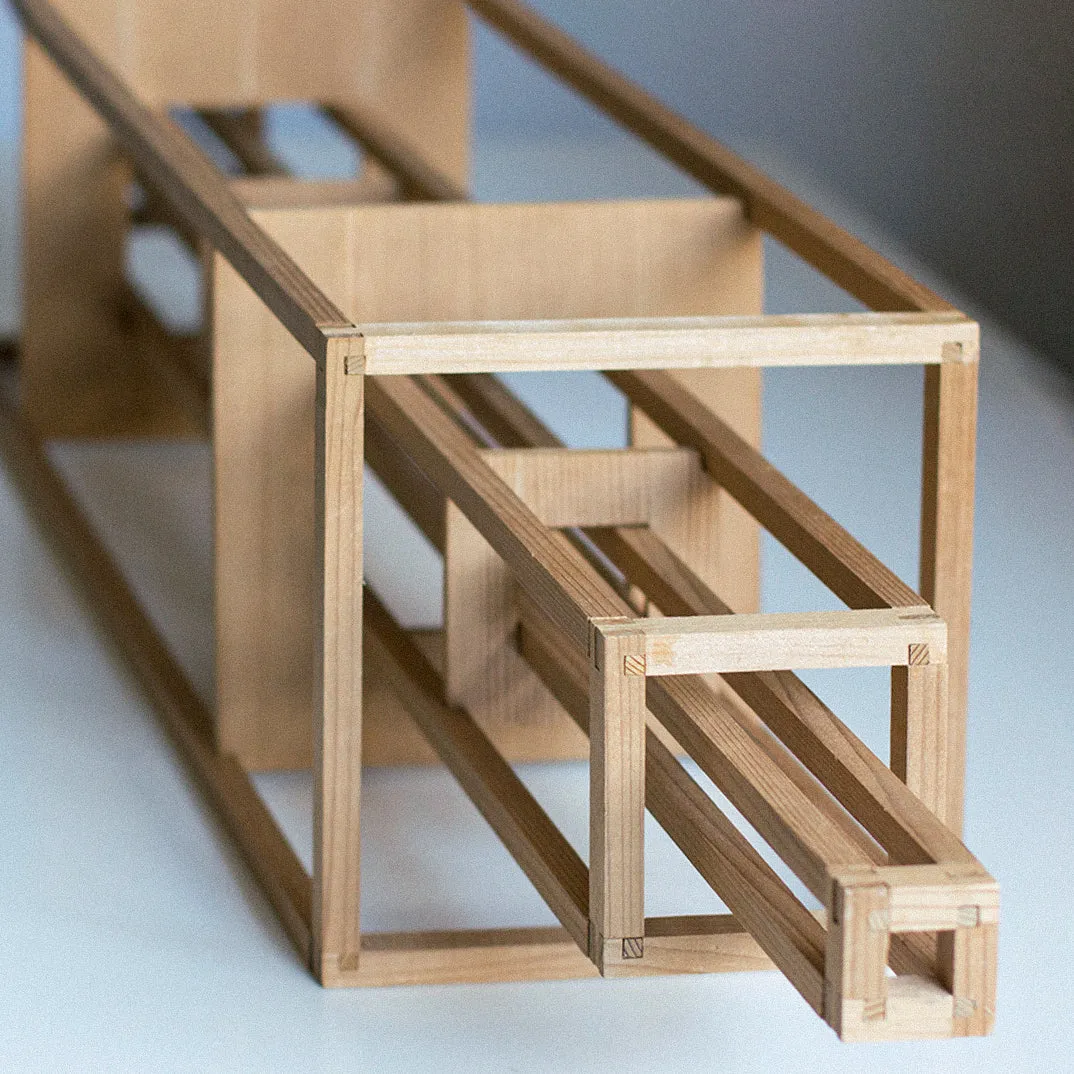 Klutsis Spatial Construction | Large