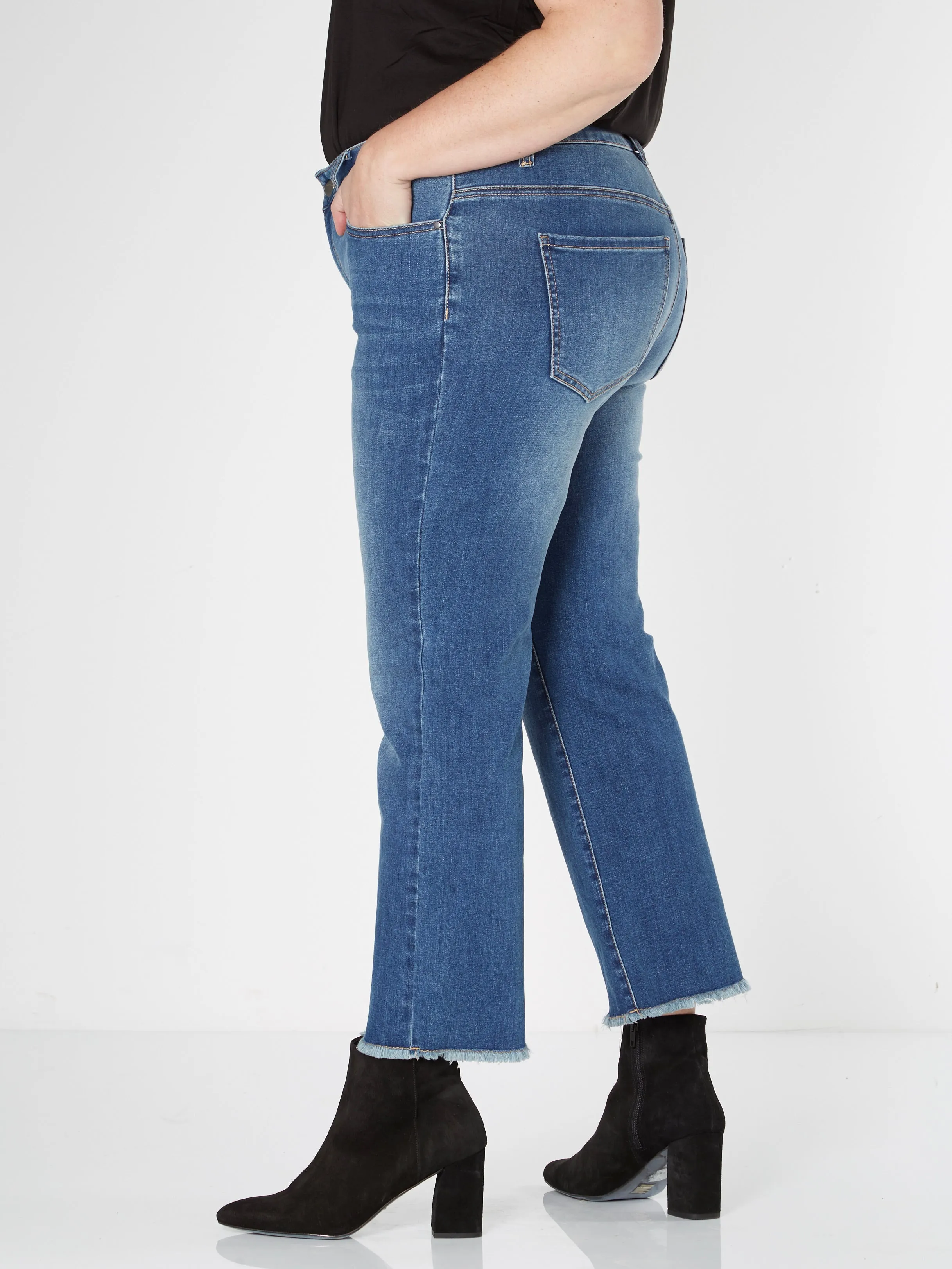 SKY WIDE JEANS - Denim