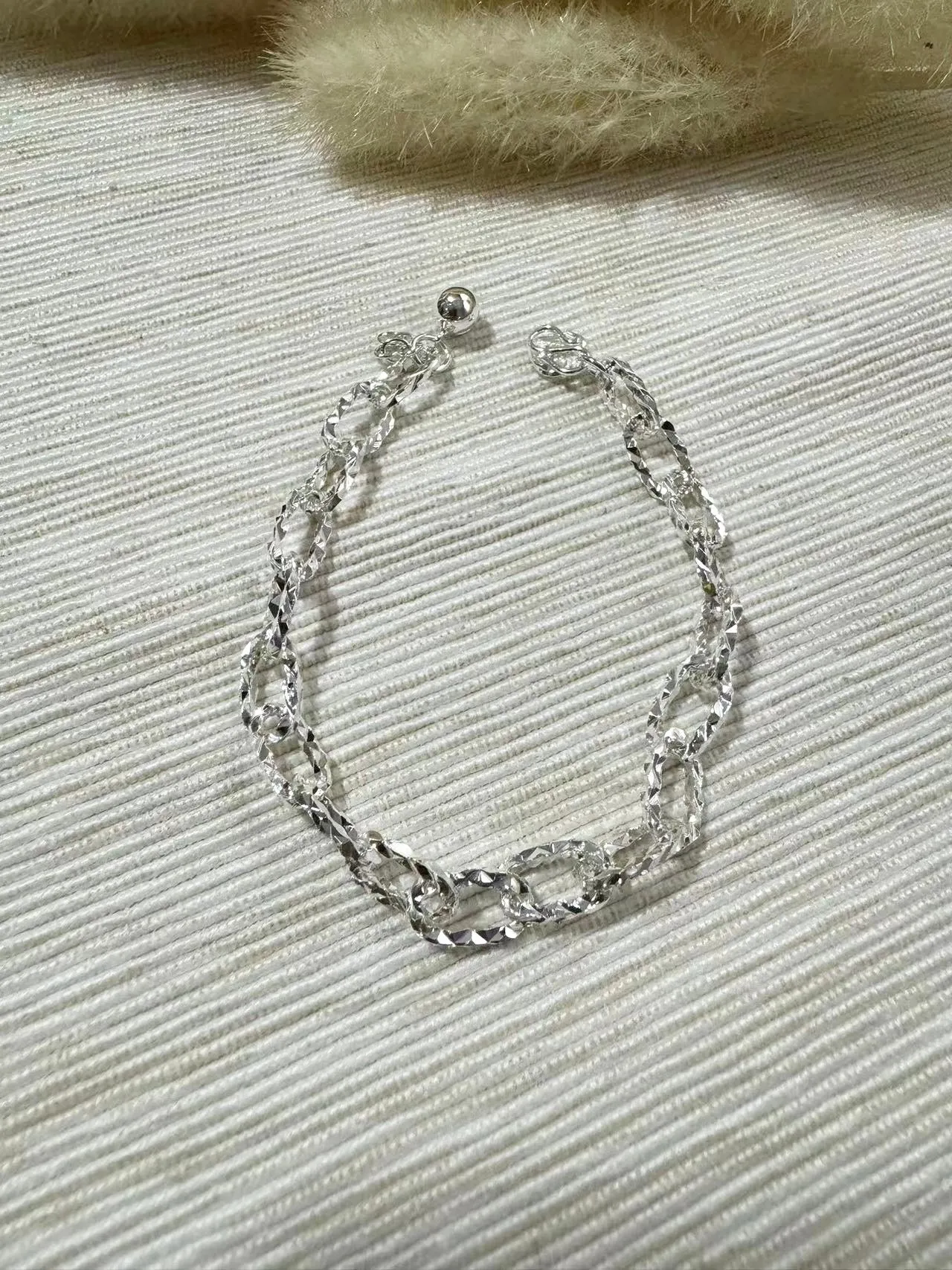 Unique Thicker Bracelet LB2322