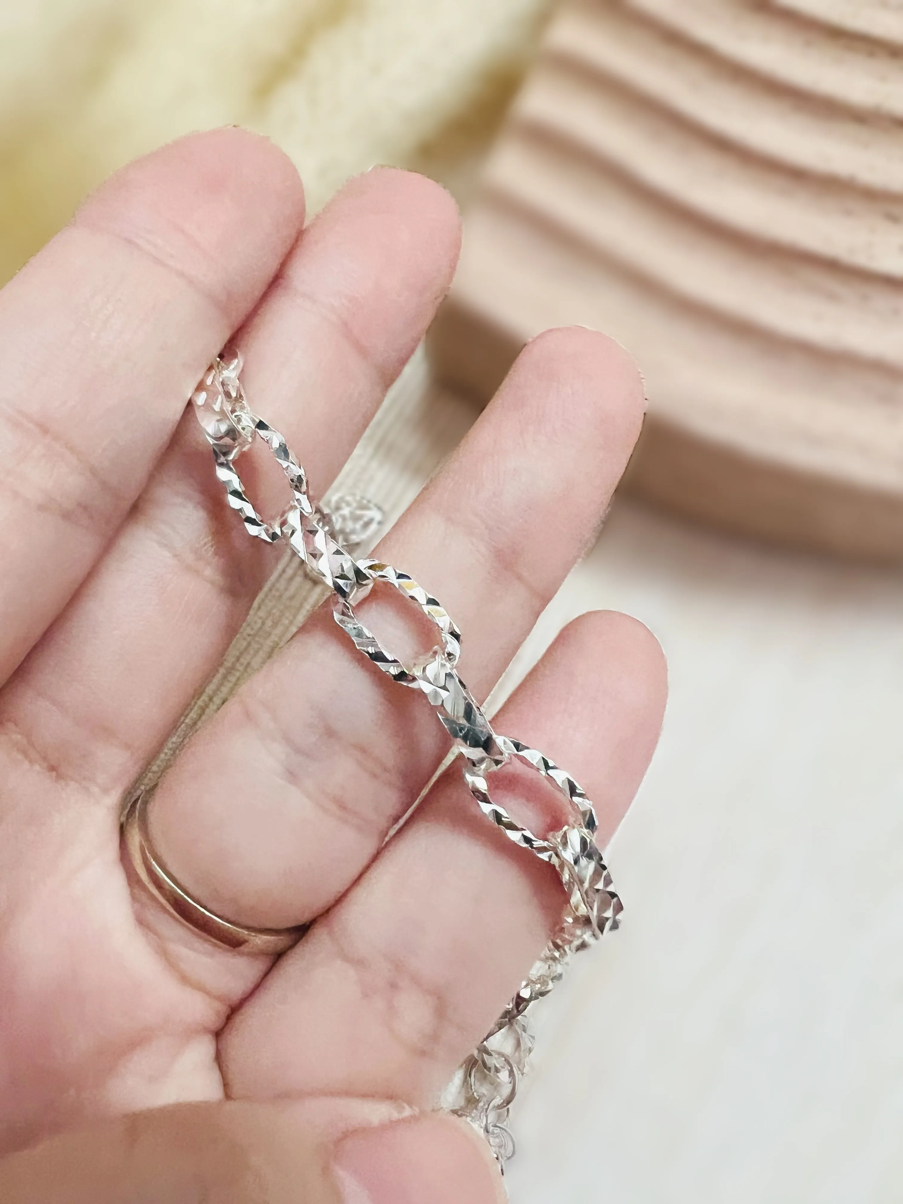 Unique Thicker Bracelet LB2326